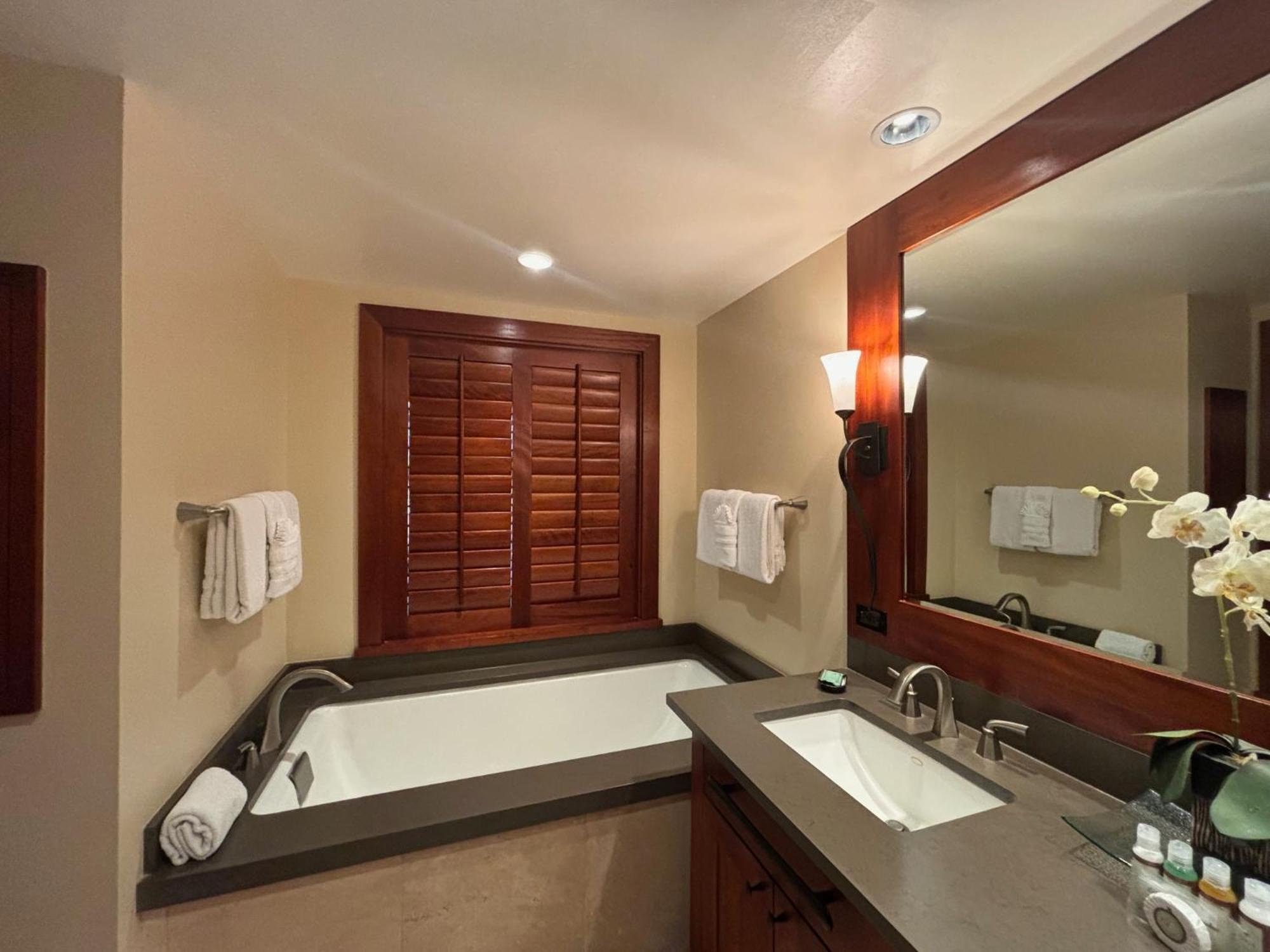 Ko Olina Beach Villas B304 - 3Br Luxury Condo With Stunning Ocean View & 2 Free Parking Kapolei Exteriér fotografie